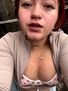 Karina Leon online show from January 14, 8:01 pm