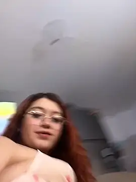 Karina Leon online show from June 2, 9:37 pm