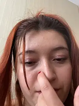 Karina Leon online show from May 29, 7:20 pm