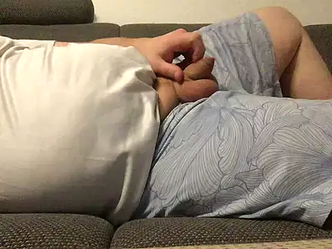 Derbaer1990 online show from December 22, 10:10 pm