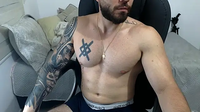 Snapshot of Isaac_Carter chatting on July 3, 11:06 am Isaac Carter online show from July 3, 11:06 am