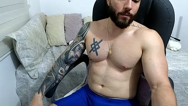 Isaac Carter online show from February 14, 1:28 am