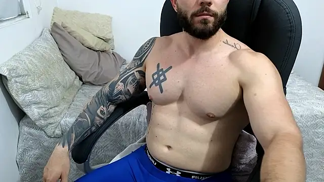 Isaac Carter online show from February 6, 10:39 pm