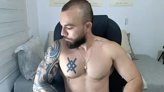 Snapshot of Isaac_Carter chatting on September 29, 11:05 am Isaac Carter online show from September 29, 11:05 am