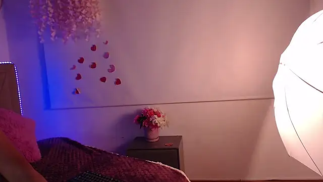 Cattleya gilQS online show from March 11, 7:25 pm