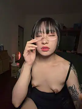 214Jun online show from March 8, 4:32 pm