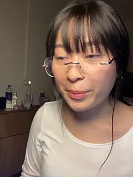 214Jun online show from November 18, 5:38 pm