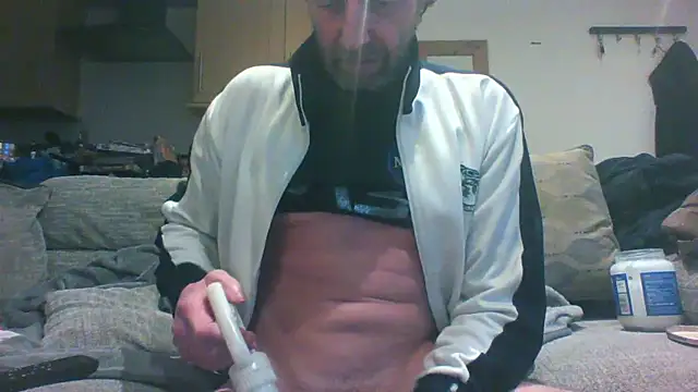 Snapshot of Grower_and_shower chatting on March 14, 1:05 am Grower and shower online show from March 14, 1:05 am