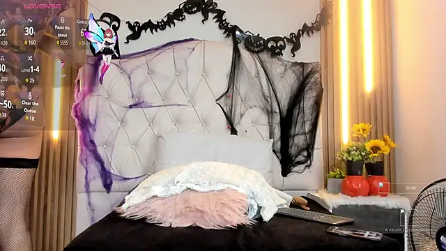 Alexa Bravva online show from November 2, 4:50 am