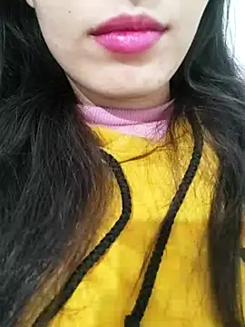 saraaxx1 online show from December 19, 12:29 pm