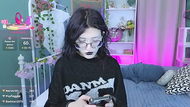 Setsunai  online show from March 21, 3:33 am