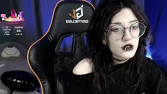 Setsunai  online show from March 18, 8:26 pm