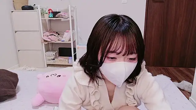 Rodrigues Lucas online show from February 13, 4:40 pm