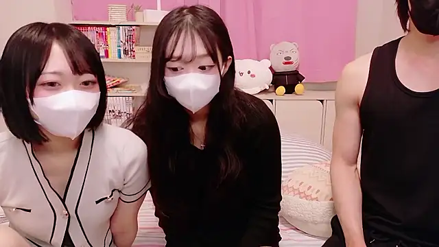 Rodrigues Lucas online show from October 23, 4:05 pm