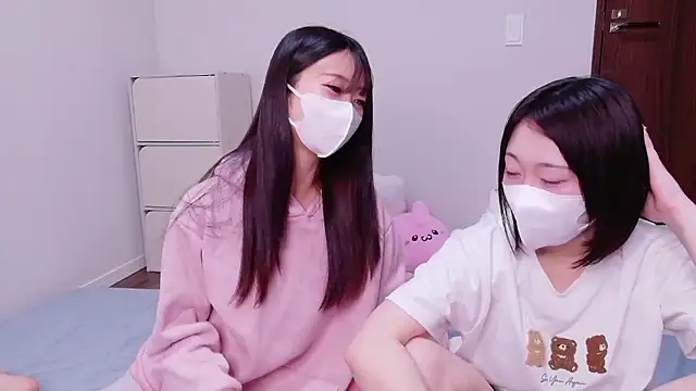 Rodrigues Lucas online show from January 8, 3:07 pm