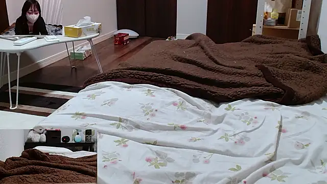 Rodrigues Lucas online show from December 18, 11:03 am