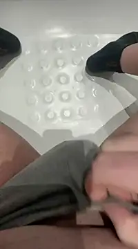 Snapshot of chrisssssss24 chatting on March 5, 10:43 pm chrisssssss24 online show from March 5, 10:43 pm