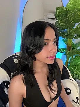 Snapshot of _Emily_Thompson_ chatting on March 8, 2:48 am Emily Thompson online show from March 8, 2:48 am