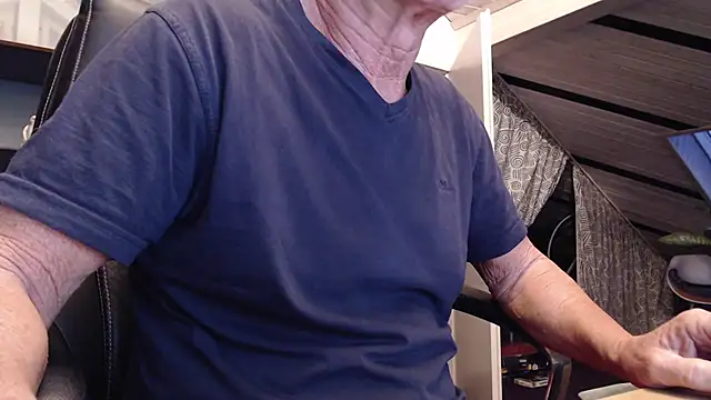 munichrubber online show from November 5, 5:43 am