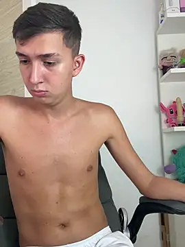 MarkoCute online show from March 5, 7:38 pm