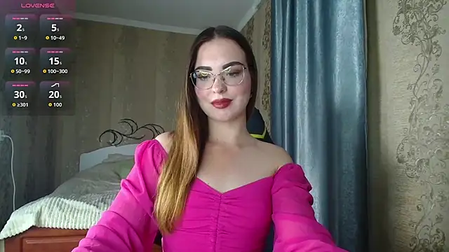 Snapshot of Leila_Kissyu chatting on June 2, 4:51 pm Leila Kissyu online show from June 2, 4:51 pm