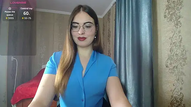 Snapshot of Leila_Kissyu chatting on February 7, 12:24 pm Leila Kissyu online show from February 7, 12:24 pm