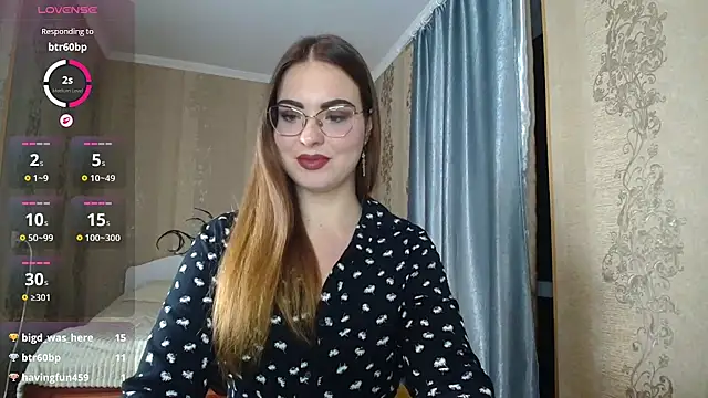 Snapshot of Leila_Kissyu chatting on January 10, 4:35 pm Leila Kissyu online show from January 10, 4:35 pm