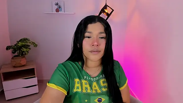 grace tom online show from May 30, 3:35 am