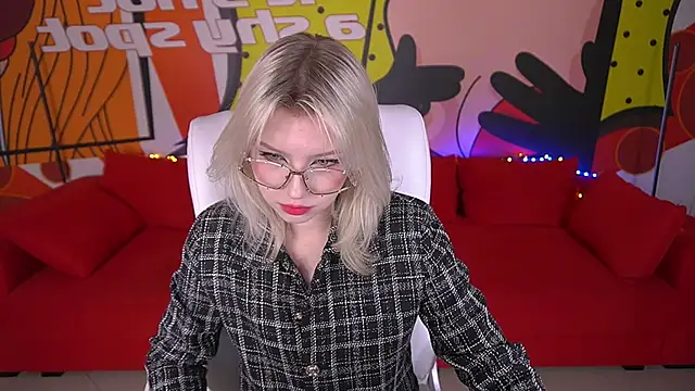 Snapshot of SelenaIris chatting on March 17, 2:01 pm SelenaIris online show from March 17, 2:01 pm