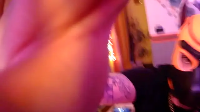 danix wild wolf online show from February 4, 9:10 pm