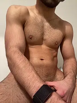 LucianDraven online show from April 7, 8:10 pm