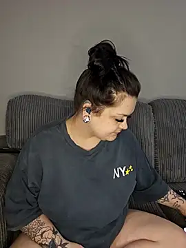 Saucy-Serenity online show from March 15, 11:50 am