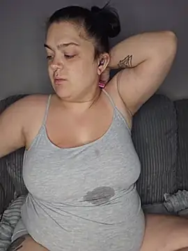 Snapshot of Saucy-Serenity chatting on July 10, 10:54 pm Saucy-Serenity online show from July 10, 10:54 pm