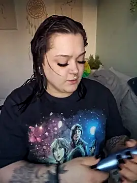 Saucy-Serenity online show from April 7, 6:43 pm