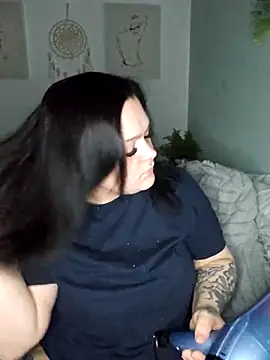 Saucy-Serenity online show from April 28, 8:46 pm