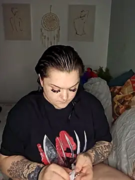 Saucy-Serenity online show from April 13, 7:18 pm