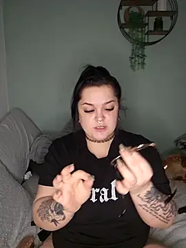 Saucy-Serenity online show from February 24, 8:21 pm