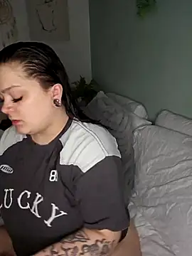 Saucy-Serenity online show from March 21, 8:24 pm