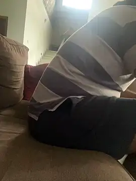 dam-her-boy online show from December 18, 4:17 am