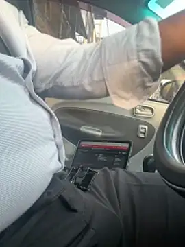 dam-her-boy online show from February 10, 11:42 am