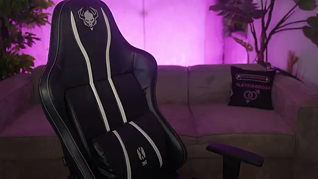 Billie054 online show from April 18, 6:49 am