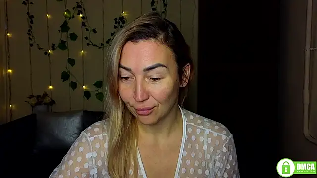 Kiss julli88I online show from January 11, 6:26 pm