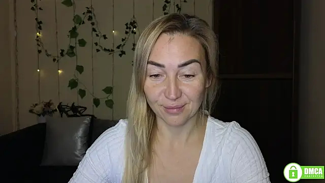 Kiss julli88I online show from November 9, 6:23 pm