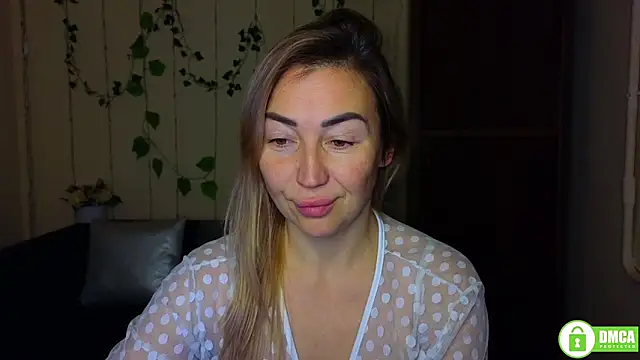 Kiss julli88I online show from January 8, 6:25 pm