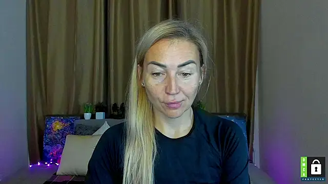 Kiss julli88I online show from October 24, 5:23 pm