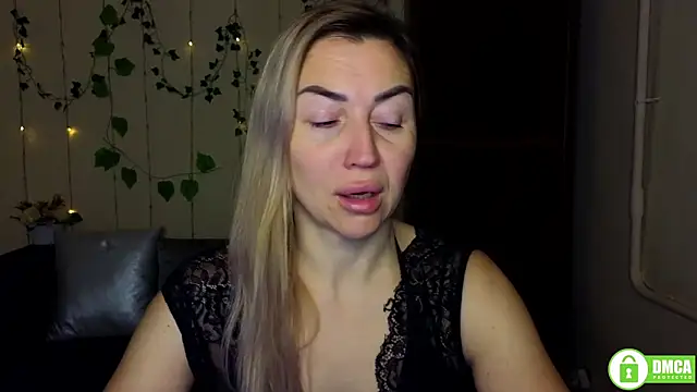 Kiss julli88I online show from January 14, 6:22 pm