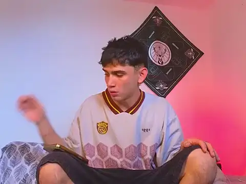 samevansx  online show from January 7, 3:50 pm