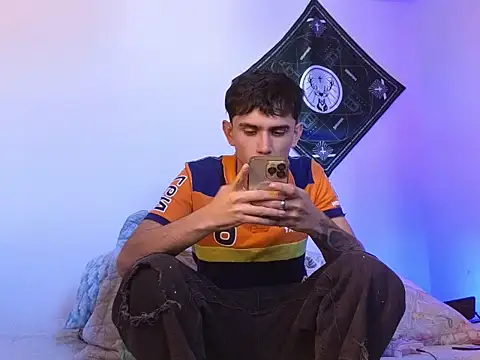 samevansx  online show from January 9, 7:21 pm