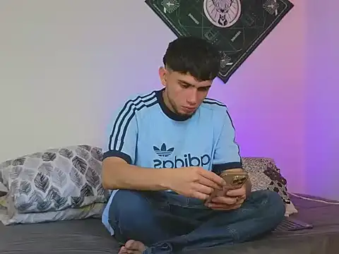 samevansx  online show from October 9, 1:33 pm