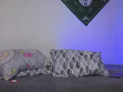 samevansx  online show from September 23, 3:30 pm